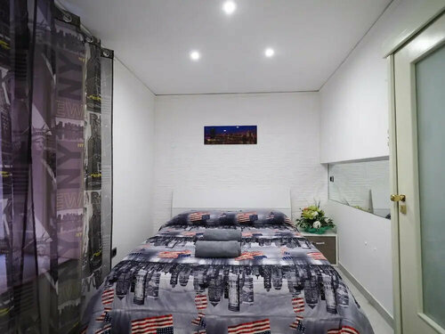 RG House Napoli, Забронировать Отель Пьяцца-дель-Плебишито Неаполь, рядом с Площадь Пьяцца-Беллини