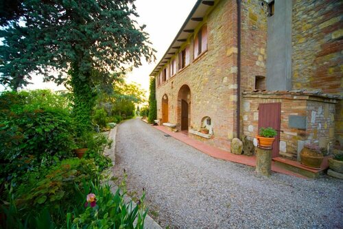 Agriturismo Cognanello, Забронировать Фермерский дом Фермерские дома Монтепульчано, Фермерский дом