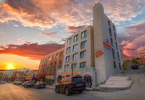 Petra Boutique Hotel, Забронировать Бутик-отель Вади Муса Петра