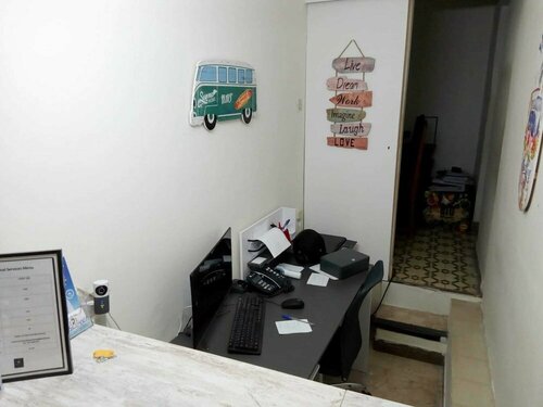 Residencial Miradoiro Guest House, Забронировать Гостевой дом Отели Портиман с парковкой, рядом с Торговый центр Aqua Portimao, Парковка