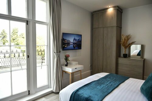 Victoria Colonnade Aparthotel, Забронировать Апарт-отель Ройал-Лемингтон-Спа Уорикшир