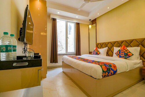 FabHotel Pitampura, Забронировать Отель Нью-Дели Национальный столичный округ Дели