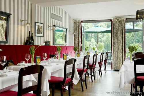 Althoff Schlosshotel Lerbach, Забронировать Отель Отели Бергиш-Гладбах с завтраком, Завтраки