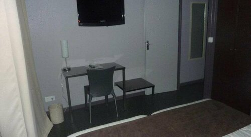 Hôtel de l'Europe, Book Hotel Hoteller i Rhône-Alps med parkering, Parkering