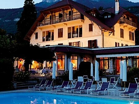 Le Cottage Bise, Book Feriehus Hoteller i Rhône-Alps med parkering, Parkering