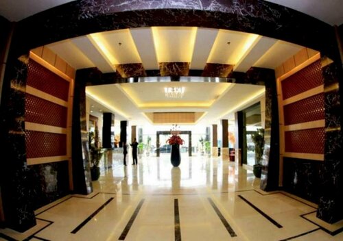Grand Rocky Hotel Bukittinggi, Prenota Hotel Hotel a Bukittinggi con parcheggio, Parcheggio