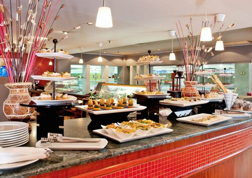 Inn & Go Kuwait Plaza Hotel, Rezervați Hotel Kuwait City District Al-Kuwait, aproape de Musical Fountain