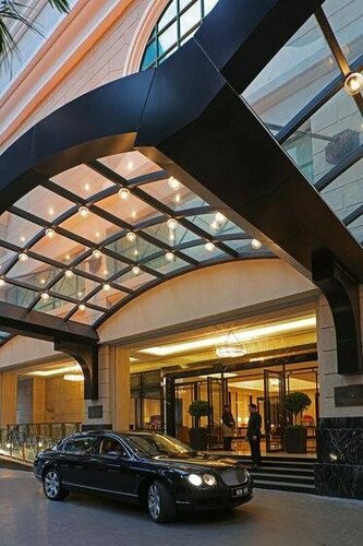 The Ritz-Carlton, Kuala Lumpur, Забронировать Отель Букит Бинтанг Куала-Лумпур, рядом с Парк аттракционов Berjaya Time Square