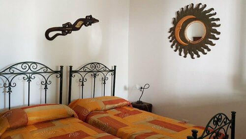 B&B Le Due Corti, Rezervați Bed and Breakfast Hoteluri în Martignano cu parcare, Parcare