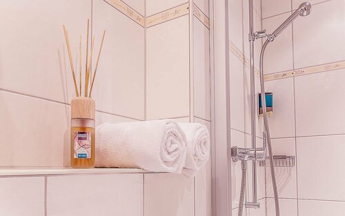 Eiger Guesthouse, Đặt Khách sạn Lauterbrunnen Jungfrau