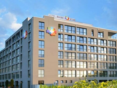 Hotel Swiss Star, Rezerwuj Hotel Hotele w Zurych z Basenem, Basen