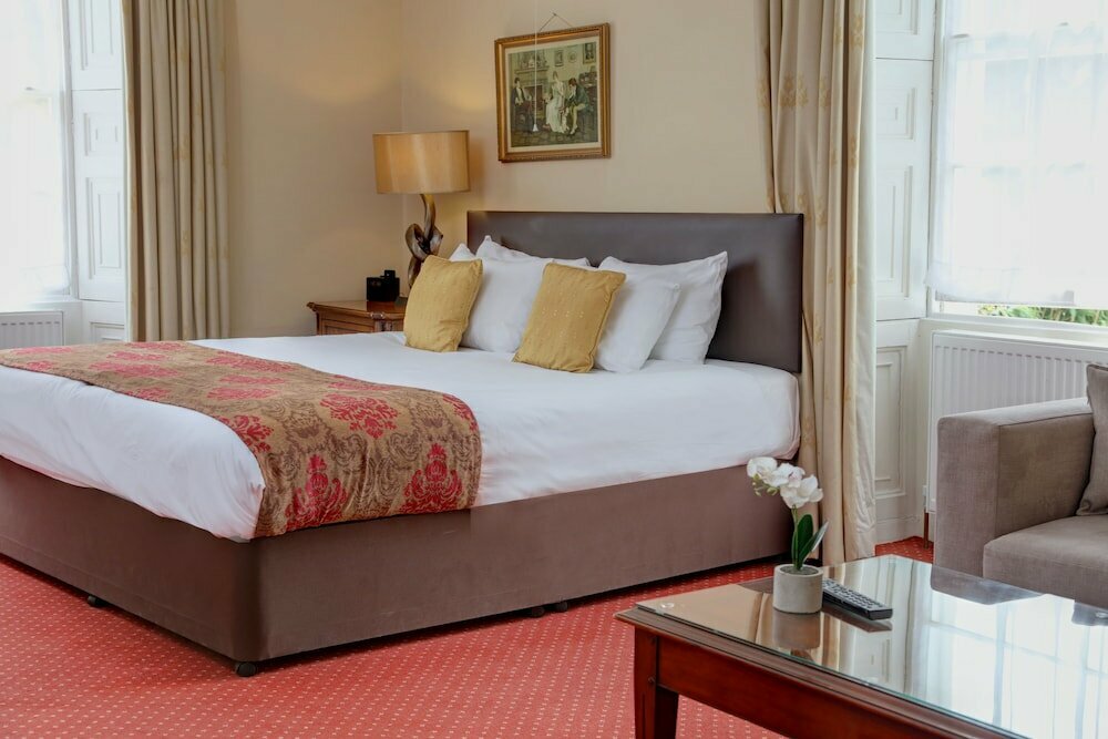 Henbury Lodge Hotel