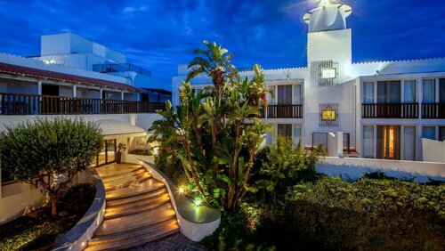 El Faro Hotel & Spa, Забронировать Курортный отель Порто-Конте Sardinia North