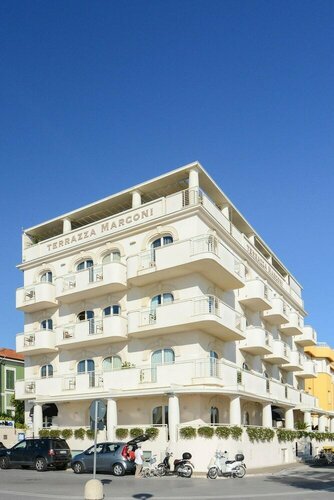 Terrazza Marconi Hotel&Spamarine, Забронировать Отель Сенигаллия Побережье Марке