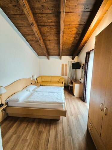 Hotel Angelica, Забронировать Отель Отели Ливиньо с питанием, рядом с Горнолыжный курорт Пьемонт, Пансион