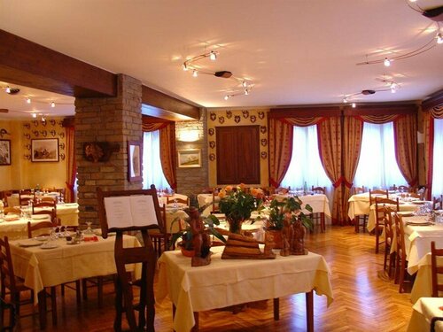 Hotel Dei Camosci, Забронировать Отель Курмайор Курмайор, рядом с Курмайер