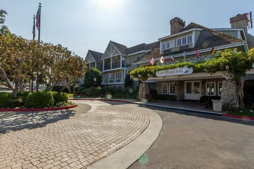 Carlsbad Inn Beach Resort, Забронировать Курортный отель Карлсбад San Diego County, рядом с New Village Arts Theatre