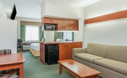 Days Inn by Wyndham near Kansas Speedway, Prenota Hotel Hotel a Kansas con parcheggio, Parcheggio