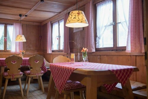 Haus Katzensteig, Забронировать Отель Отели Баварии с парковкой, Парковка