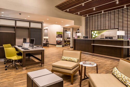 Holiday Inn Joplin by IHG, Book Hotel Joplin Ozark