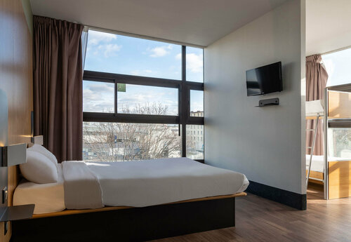 B&B HOTEL Grenoble Centre Verlaine, Забронировать Отель «постель и завтрак» Гренобль Grenoble Area