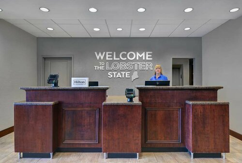 Hampton Inn Bath, Me, Забронировать Отель  
