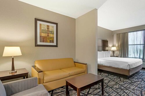 Best Western Plus Hobby Airport Inn & Suites, Забронировать Отель Отели Хьюстона 3 звезды, 3*