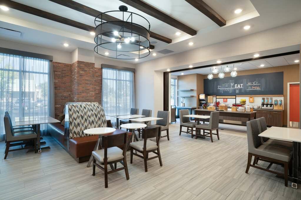 Hampton Inn