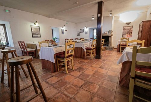 Posada Peña Pintada by Vivere Stays, Забронировать Отель Отели в центре Серседилья, в центре