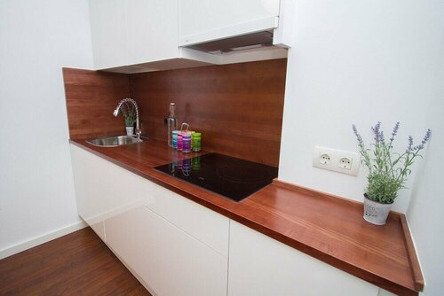 Huerta del Obispo - Beautiful Duplex by La Recepción, Забронировать Отель Bailen-Miraflores Малага, рядом с Centro Comercial Larios Centro