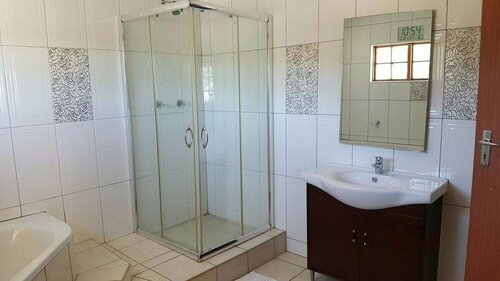 Maranatha Guesthouse & Conference Centre, Buchen Sie Hotel East London Ostkap