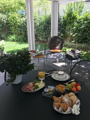 Conti Guest House, Забронировать Гостевой дом Гостевые дома Милана, рядом с Корсо Буэнос Айрес, Гостевой дом