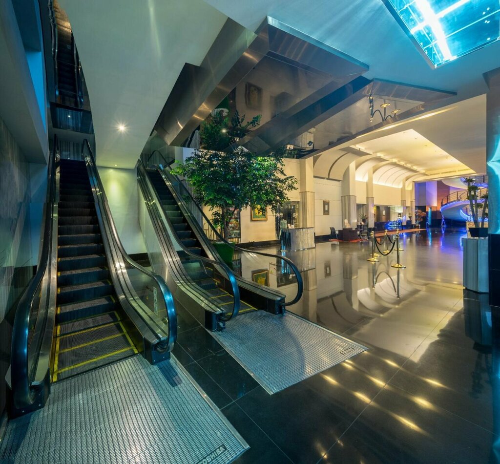 Manhattan Hotel Jakarta