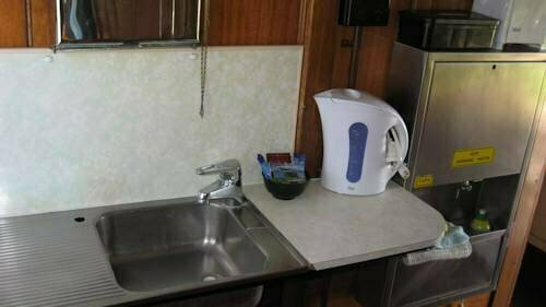 West Wyalong Caravan Park, Prenota Hotel West Wyalong Riverina