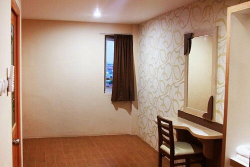 Urbanview Hotel Onyx Ketapang by RedDoorz, Réserver Hôtel Ketapang 