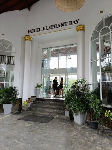 Hotel Elephant Bay, Rezervasyon Otel Pinnawala Kegalle District