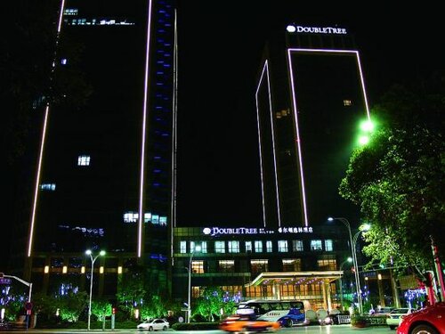 DoubleTree by Hilton Hotel Wuhu, Забронировать Отель Бизнес-отели Уху, рядом с Zheshan Scenic Area, 4* 5*