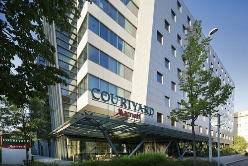 Courtyard Prague City, Reserva ahora Hotel Praga República Checa, cerca de Vila Flora