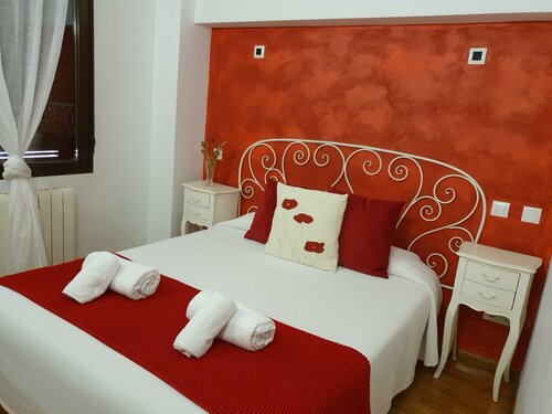 OYO Hotel Villa de Lerma, Rezervați Hotel Burgos 