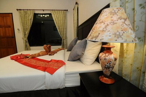 N.T. Lanta Resort, Забронировать Курортный отель Отели Ко Ланта с бассейном, Бассейн