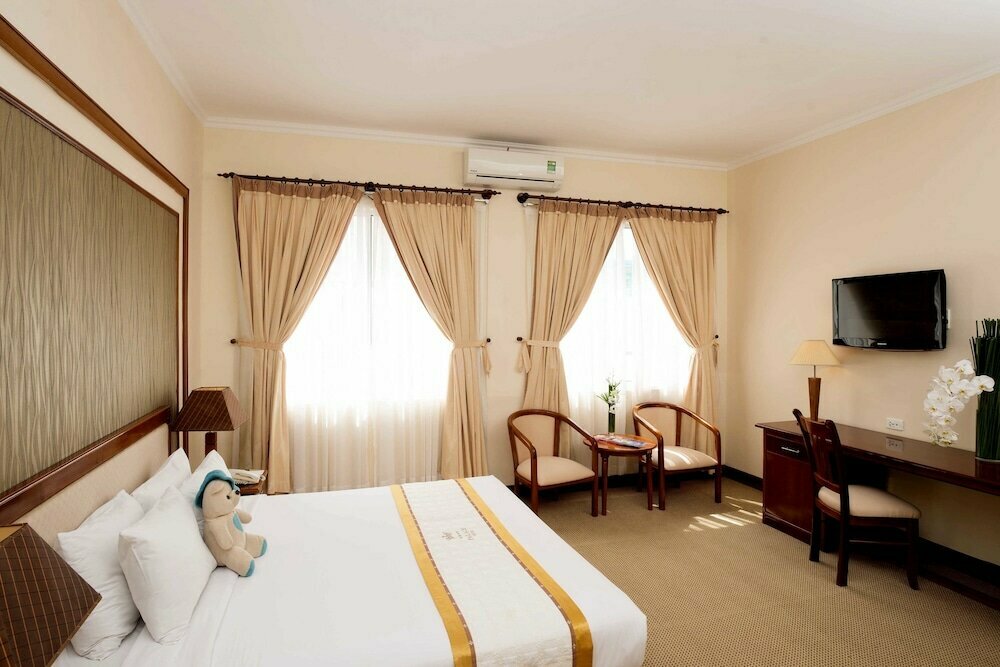 Palace Hotel