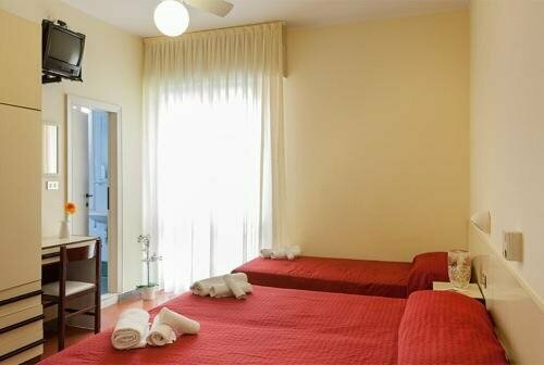 Hotel Condor, Забронировать Отель Риччоне Побережье Римини