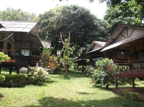 Pooltrap Village Bungalow, Забронировать Отель Отели Ко-Пханган 3 звезды, рядом с Вечеринка «Праздник полной луны» на пляже Хаад-Рин, 3*