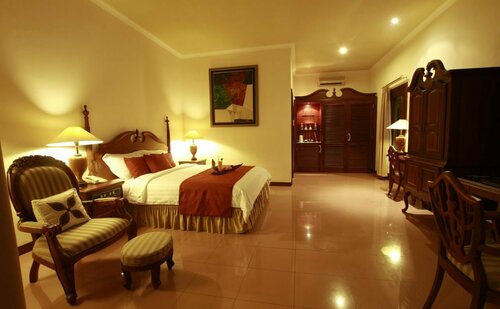 Villa Grand Artos, Book Villa Cottages in Central Java, Cottage