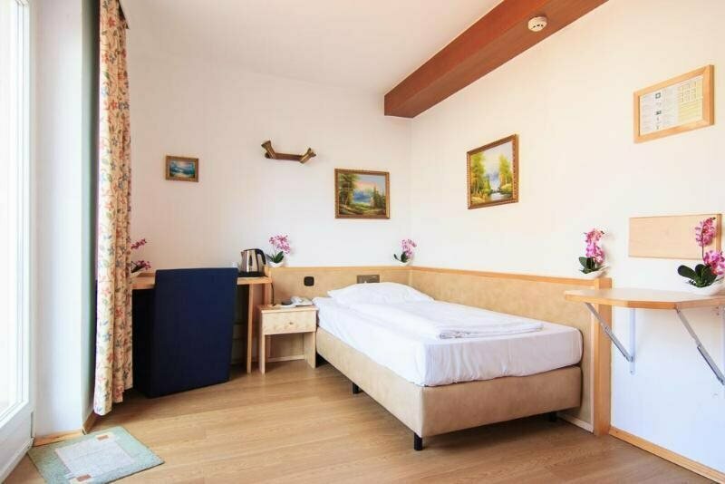 Hotel Bauer