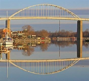 Inn At The Canal Bed & Breakfast, Varaa Bed and Breakfast Chesapeake City Maryland