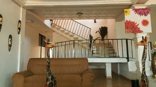 Tribeca Hotel Annex, Réserver Hôtel Hôtels à Koforidua avec parking, Parking