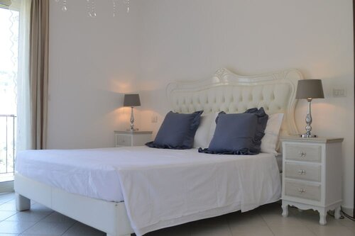 Villa Giutitta, Rezervați Vilă Castelmola Taormina