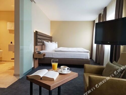 Hotel Ross, Забронировать Отель Швайнфурт Нижняя Франкония