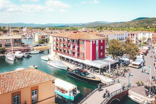 Hotel Le Suffren Golfe de Saint Tropez, Забронировать Отель Порт-Гримо Гримо